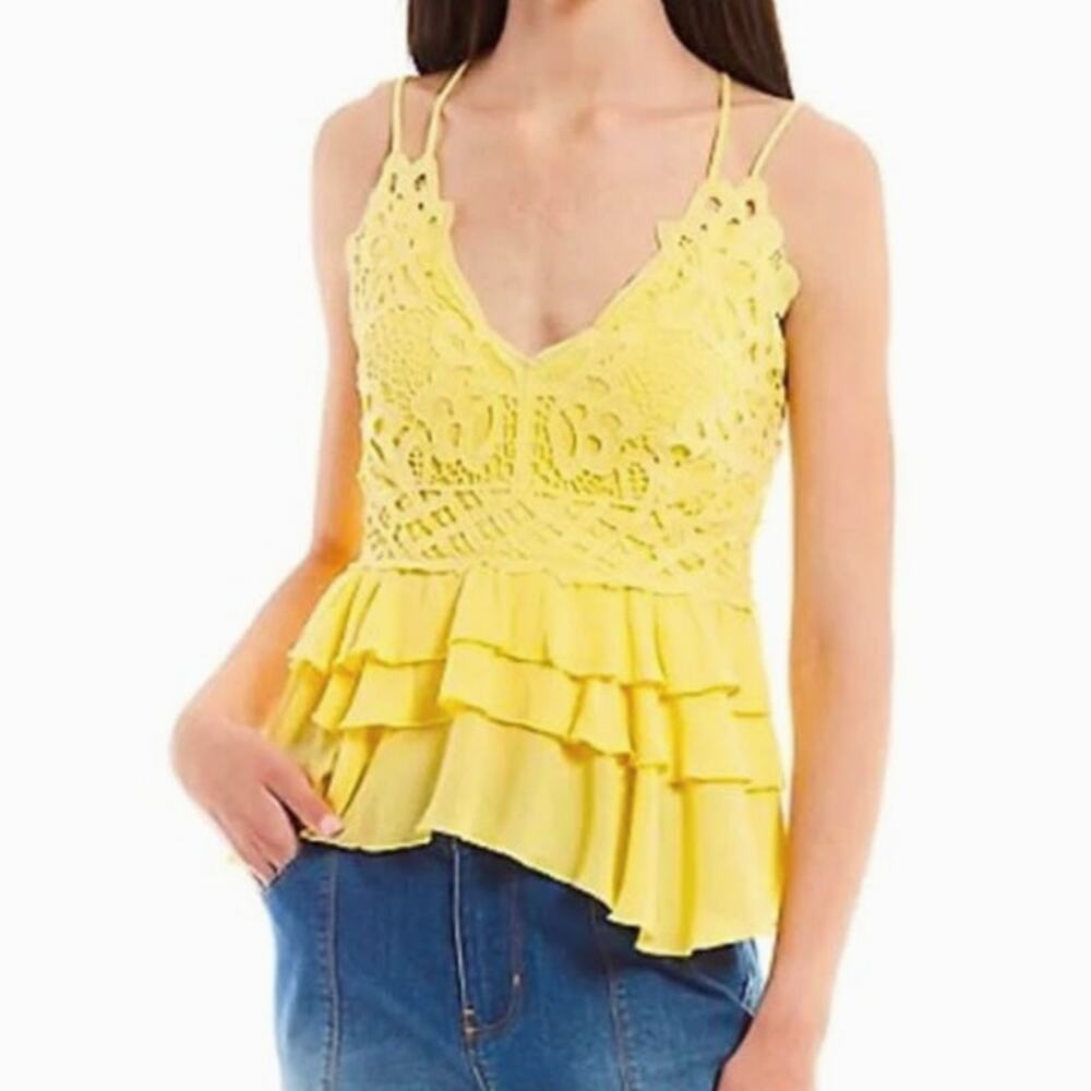 NWT Chelsea & Violet Flowing Lace Peplum Tiered Ruffle Double Strap Tank Blouse